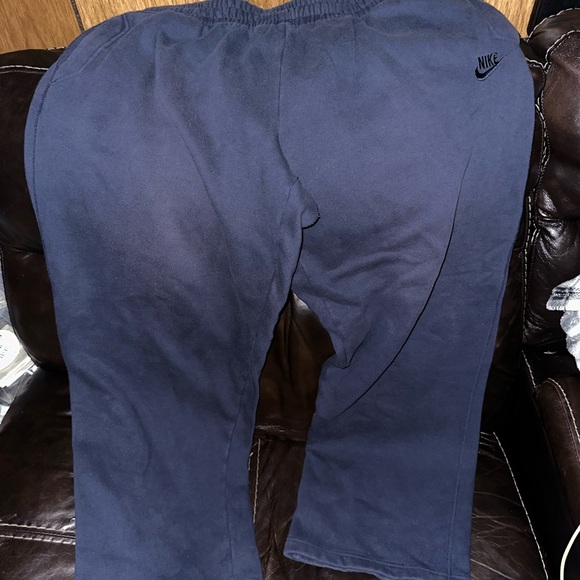 Nike Yankees Shirt & Sweatpants Size xxl Mens Baseball Fashion Winter - Picture 2 of 3